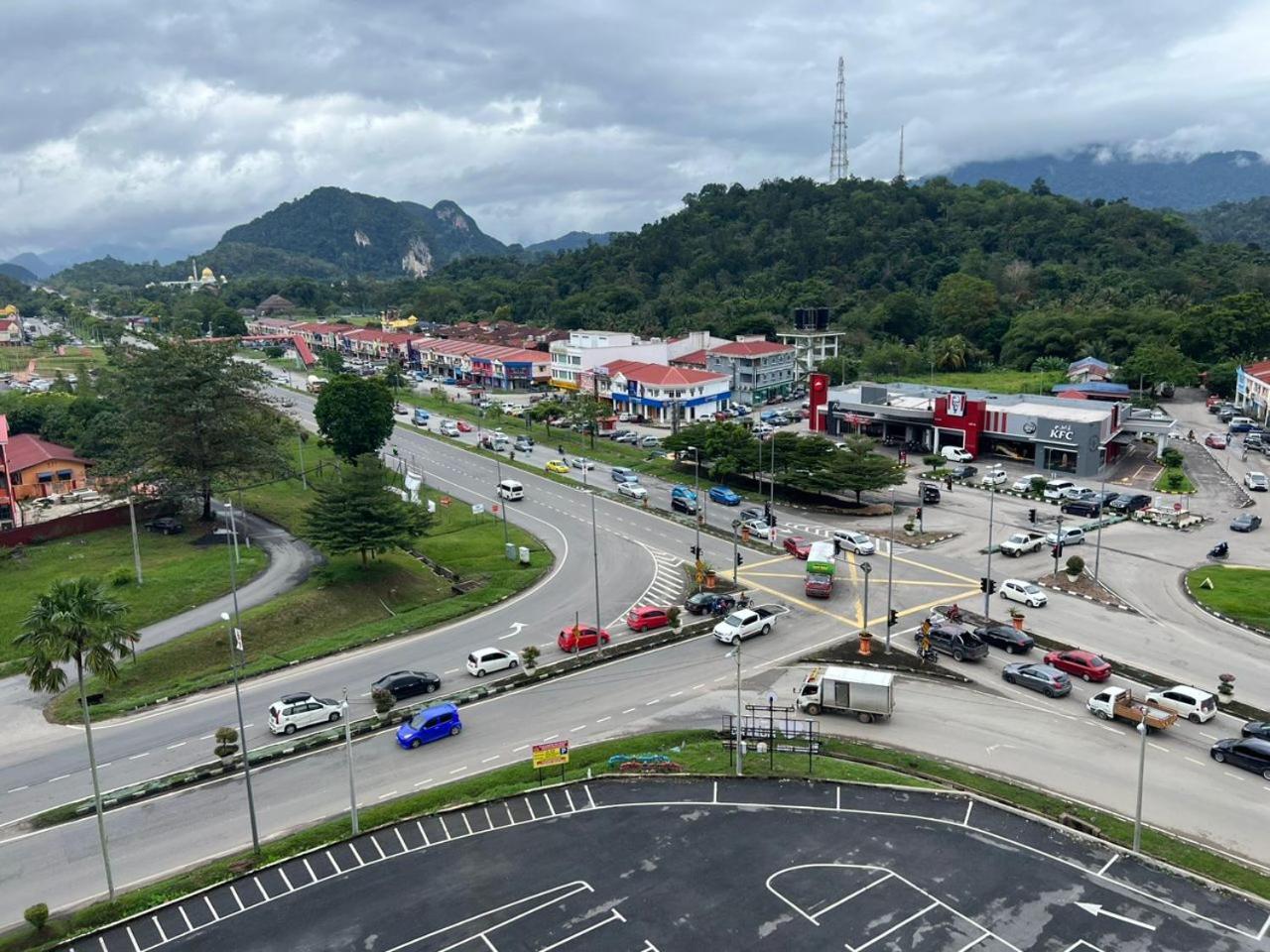 Samsara Studio Apartment At Kompleks Mutiara Gm Gua Musang Eksteriør billede